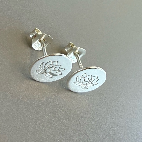 Sterling Silver Round Lotus Flower Earrings - Picture 3 of 8